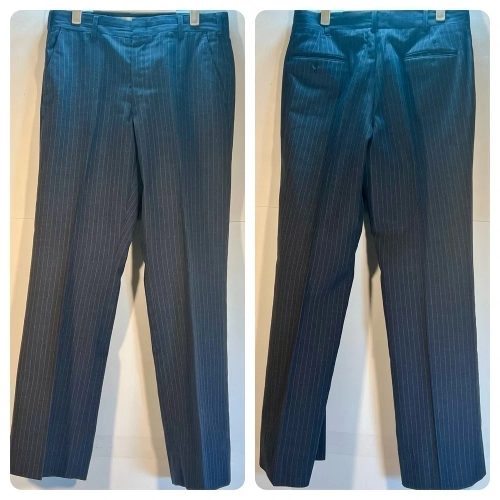 JOHNNY CARSON BLUE WITH GREY PINSTRIPE SUIT SIZE 36 PANTS 32X30